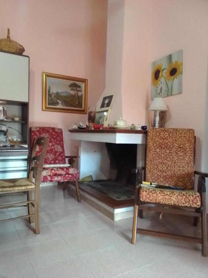 Casa Vacanze Santa Caterina Di Pittinuri  Ngoại thất bức ảnh